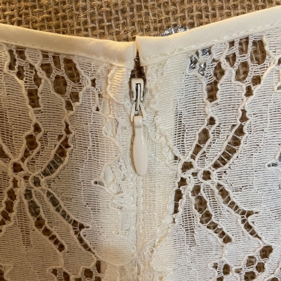 J Howard lace Dress Missy - Picture 4 of 11